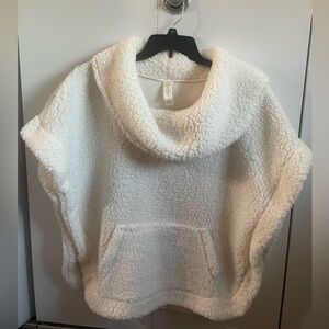 Jessica Simpson Cozy Pullover Sweater Blouse